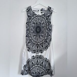 Desigual Black & White Mandala Graphic Dress Size 42 L